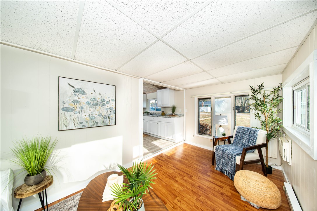 46 Andrew Comstock Road Warwick, RI 02886 - Photo 11 of 27