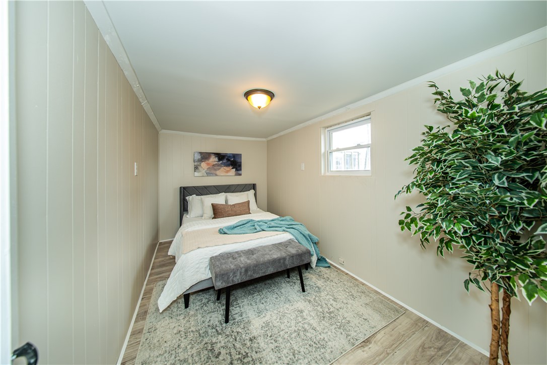 46 Andrew Comstock Road Warwick, RI 02886 - Photo 17 of 27