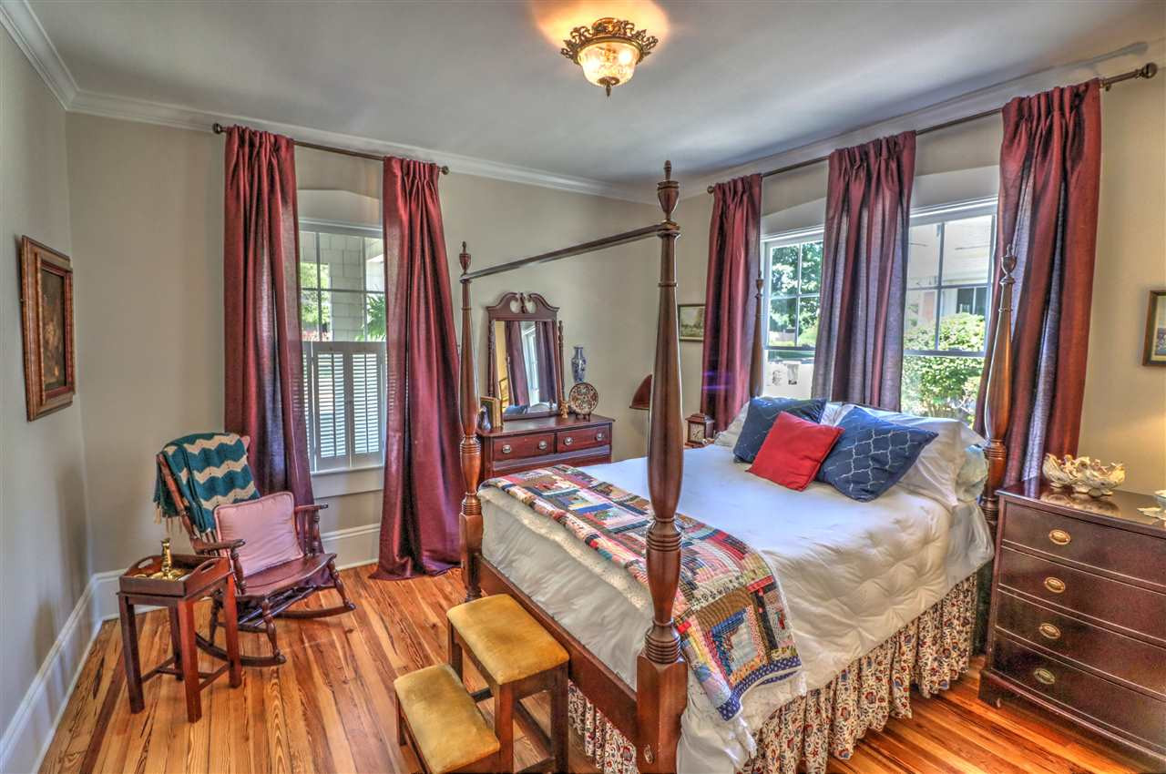 212 East Whitaker Mill Road Raleigh, NC 27608 - Photo 17 of 25 Front Bedroom