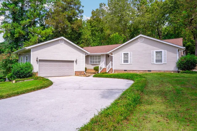$339,900 | 5900 Hickory Hill Drive, Chattanooga, TN 37416