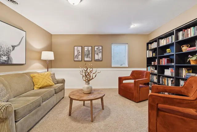 $550,000 | 13850 Pennock Avenue, Apple Valley, MN 55124