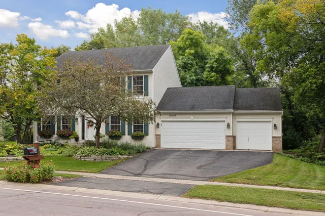 $550,000 | 13850 Pennock Avenue, Apple Valley, MN 55124