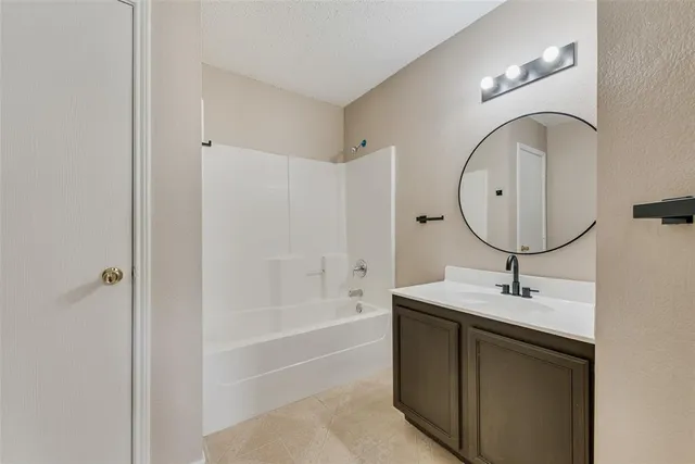 $2,500 | 602 Ambarella Street, Arlington, TX 76002