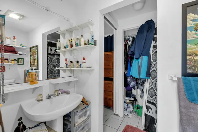 a house with swimming pool in front of it