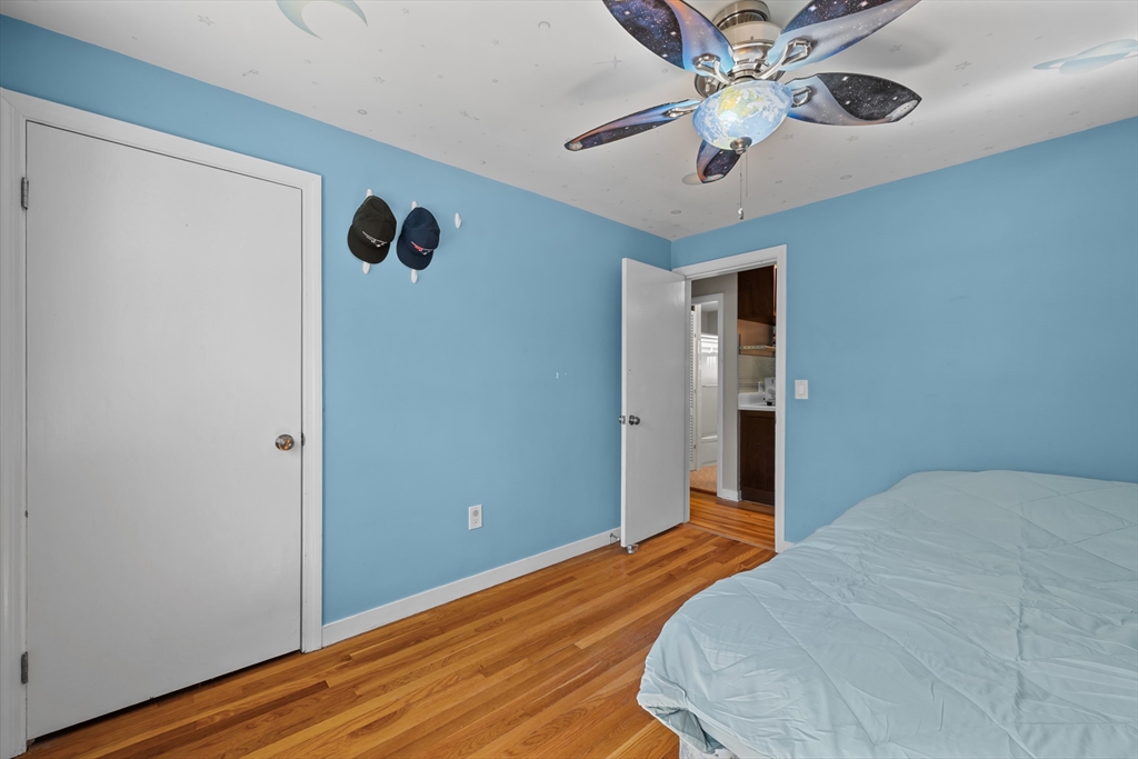 28 Greybert Lane Worcester, MA 01602 - Photo 20 of 35