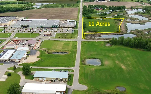 $905,000 | 4-xxx South Broadway Street, Alexandria, MN 56308