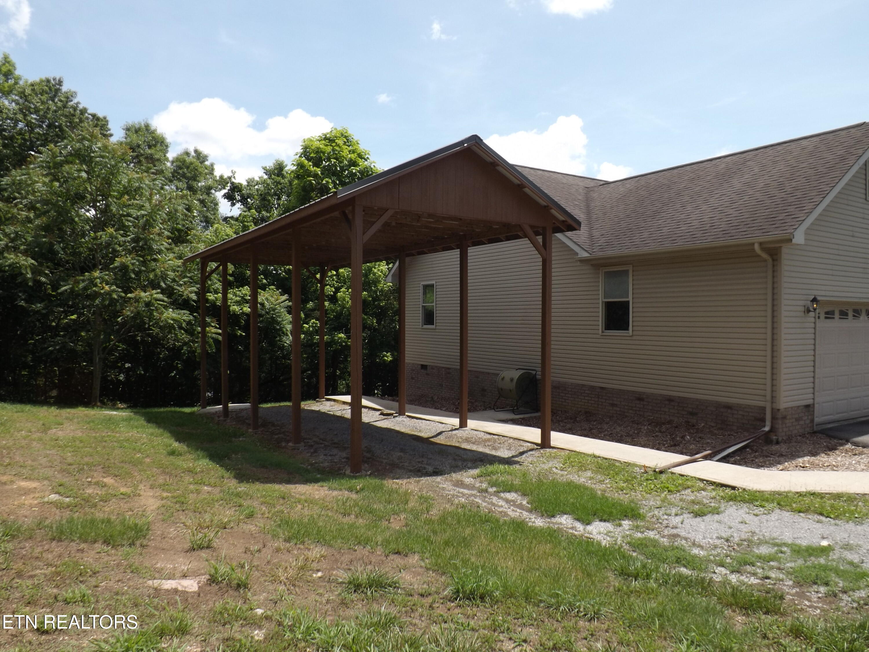 140 Lancaster Street Harrogate, TN 37752 - Photo 20 of 60 DSCF4226