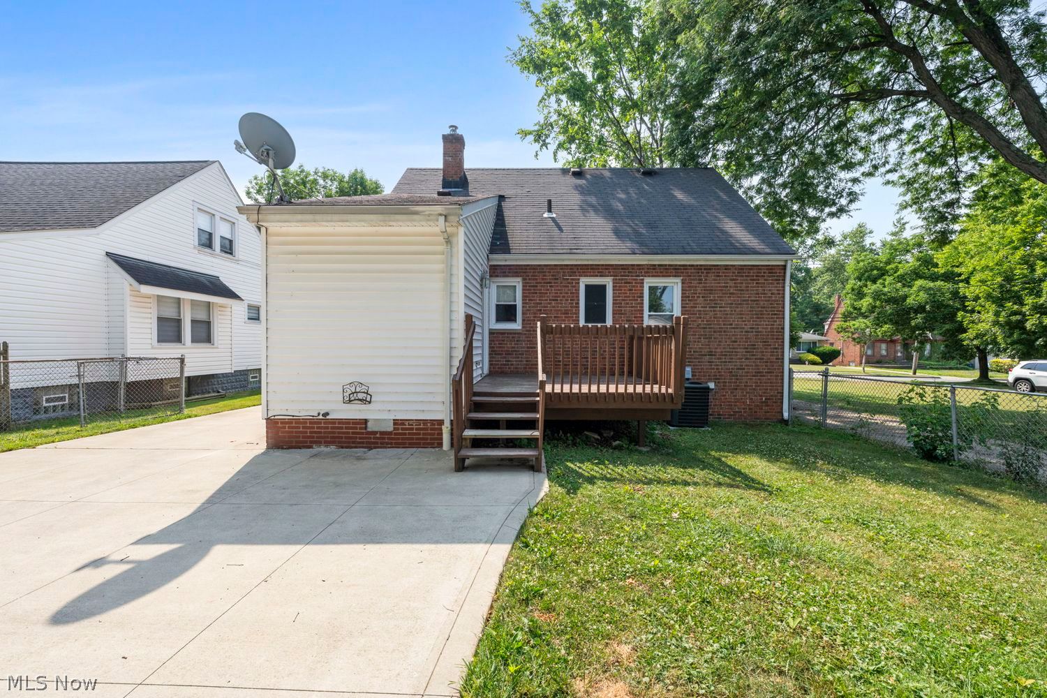 1395 Irene Road Lyndhurst, OH 44124 - Photo 22 of 26
