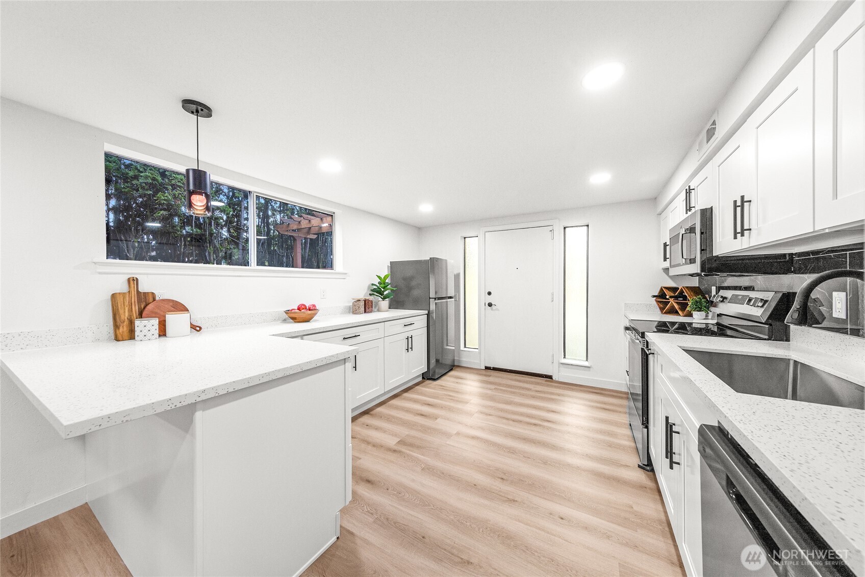 12611 Southeast 160th Street Renton, WA 98058 - Photo 32 of 40