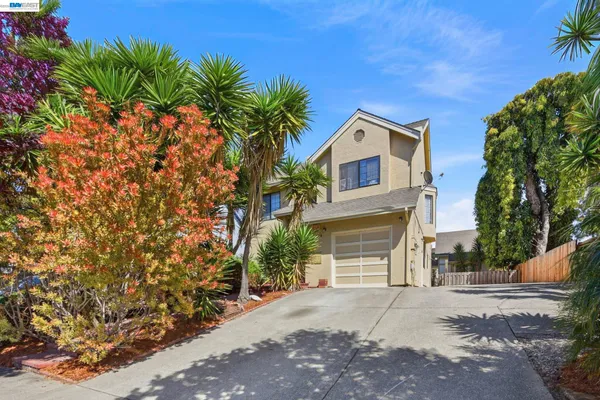 $955,000 | 1714 Chestnut Street, Oakland, CA 94607