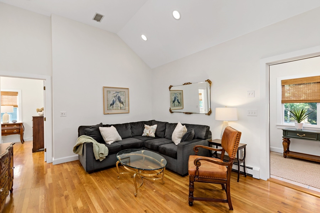 1 Little Smelt Pond Road, Unit B Kingston, MA 02364 - Photo 7 of 17