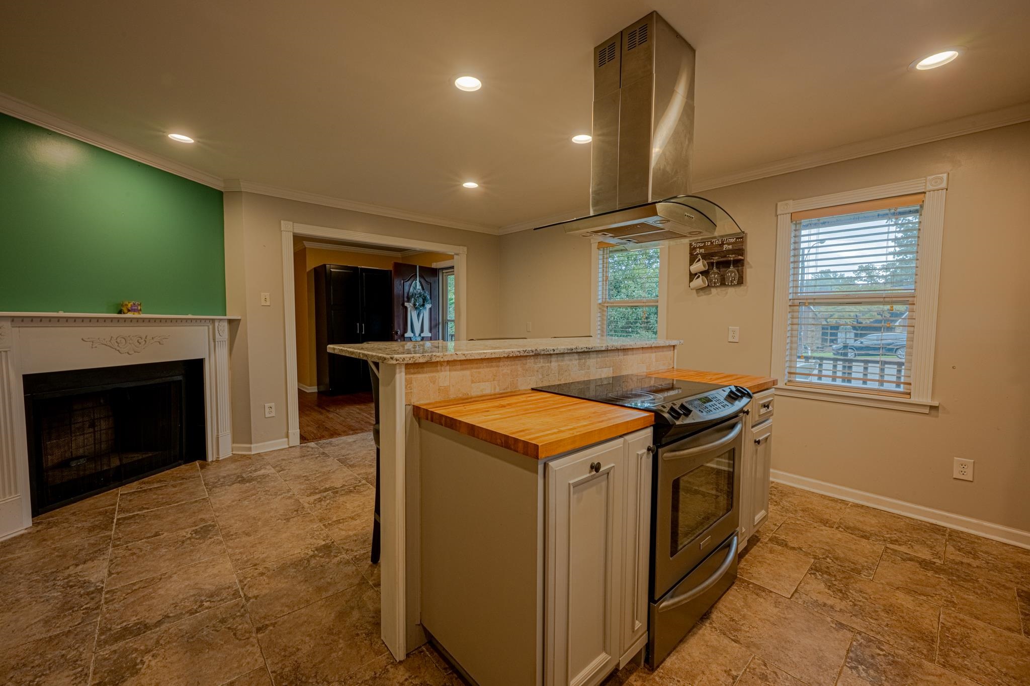 4177 Larch Point Cove Lakeland, TN 38002 - Photo 2 of 36