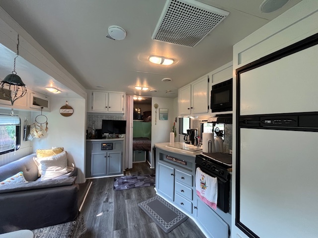 2795 East 28th Road Marseilles, IL 61341 - Photo 10 of 63