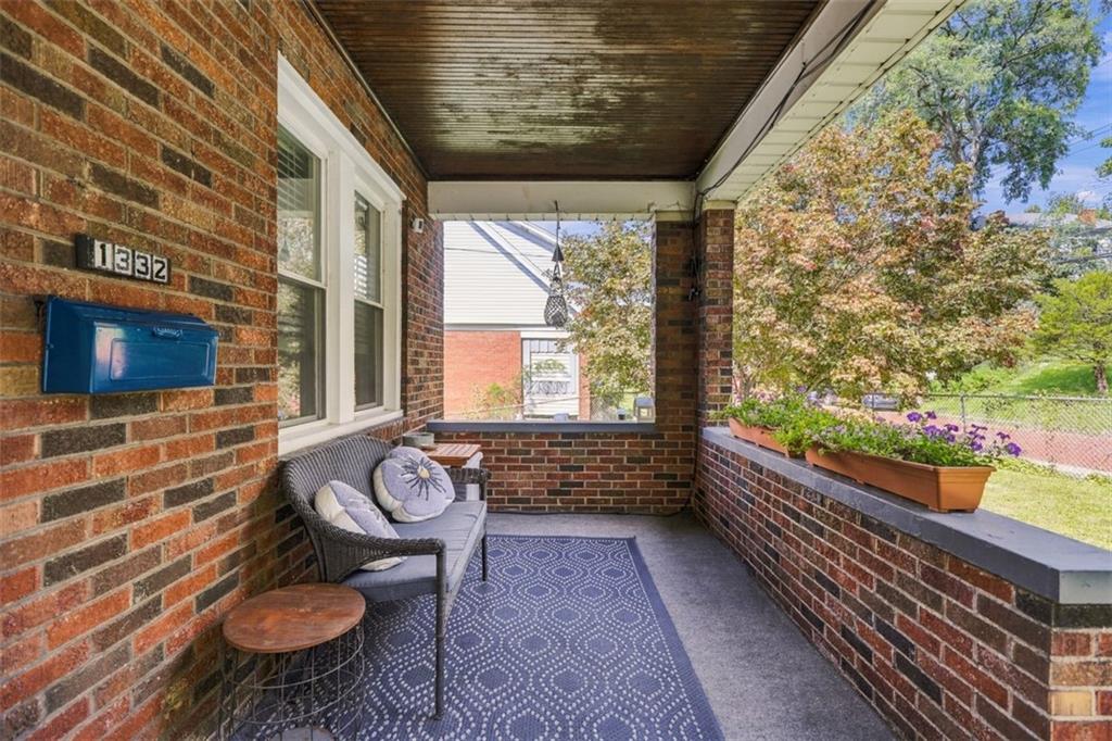 1332 Rutherford Avenue Pittsburgh, PA 15216 - Photo 5 of 36 Gallery Image 5
