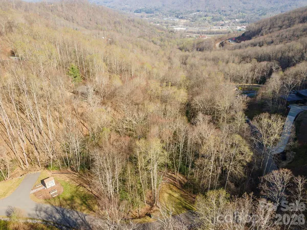 $179,900 | 1279 Arborcrest Way, Unit 38, Swannanoa, NC 28778