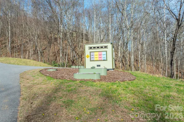 $179,900 | 1279 Arborcrest Way, Unit 38, Swannanoa, NC 28778