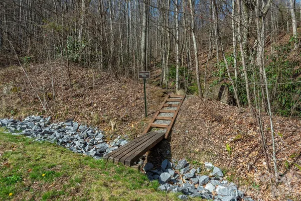 $179,900 | 1279 Arborcrest Way, Unit 38, Swannanoa, NC 28778