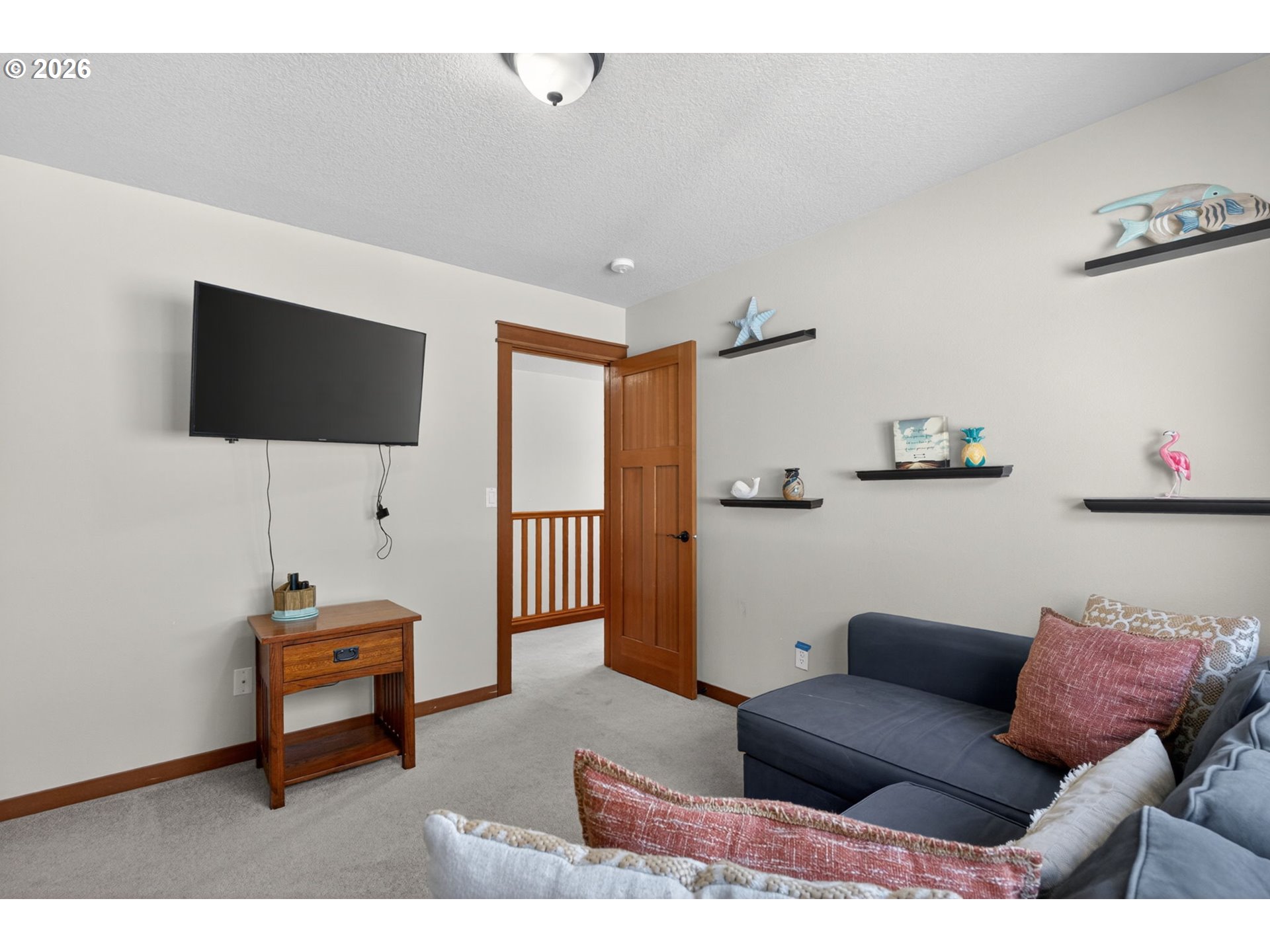 1061 South Columbia Street Seaside, OR 97138 - Photo 25 of 41 Bedroom