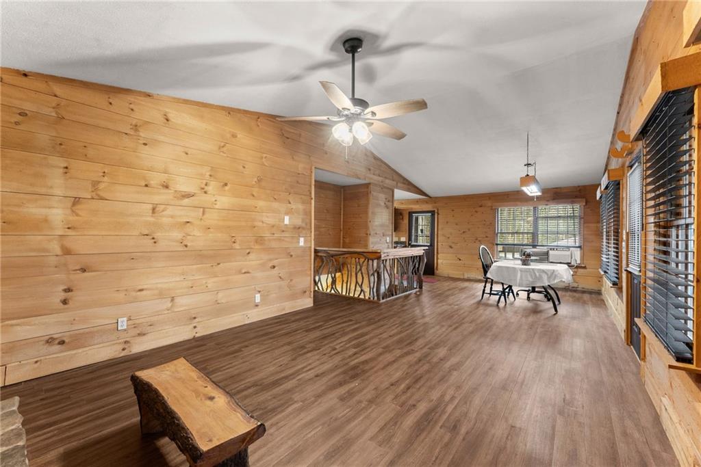 279 Cindy Cove Road Blairsville, GA 30512 - Photo 11 of 46