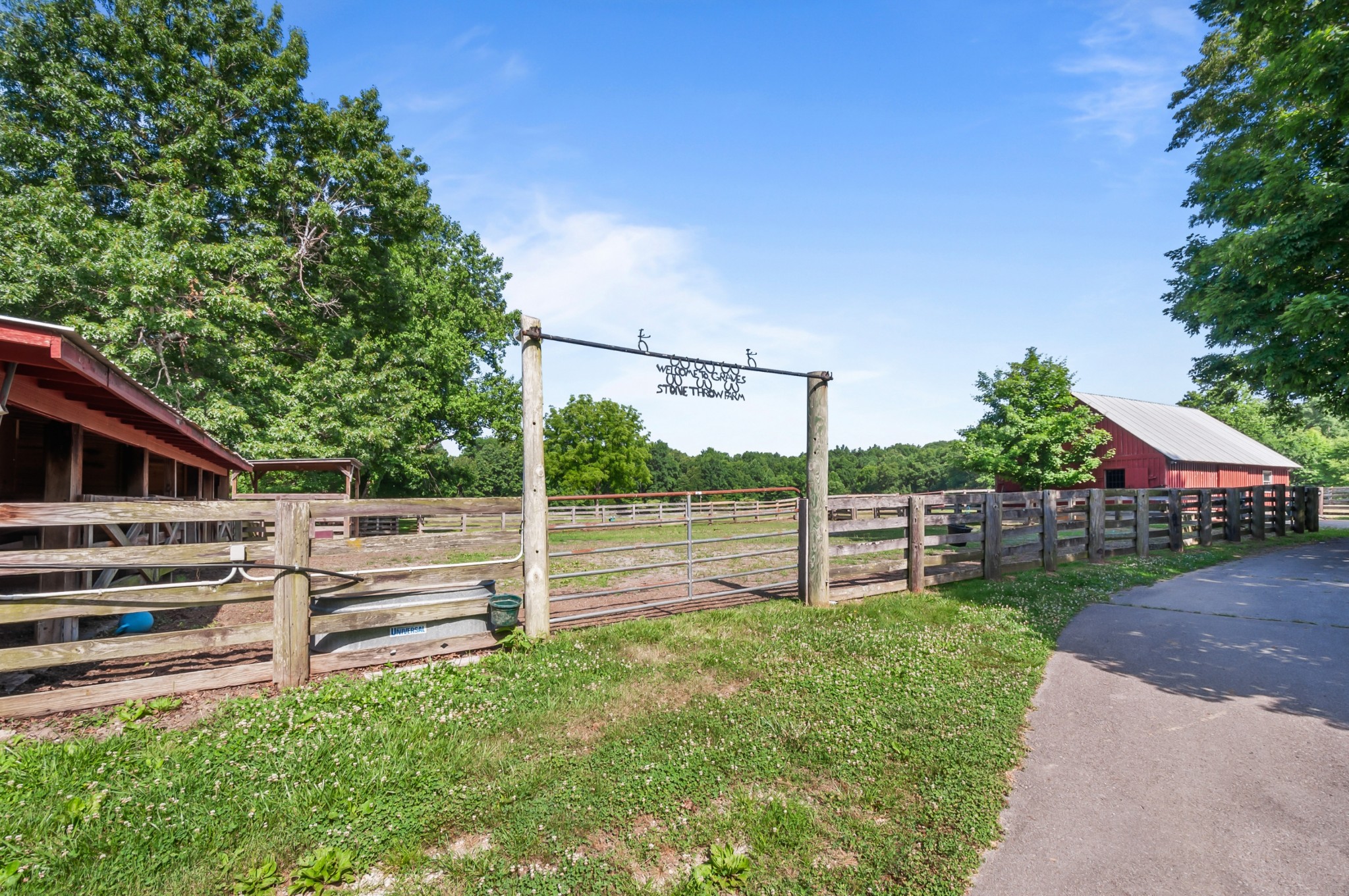 7480 South Harpeth Road Franklin, TN 37064 - Photo 28 of 51 a view of a park with a large trees