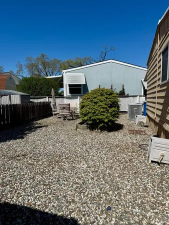 $219,000 | 13 Darcy Drive, Windsor, CA 95403