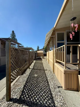 $219,000 | 13 Darcy Drive, Windsor, CA 95403
