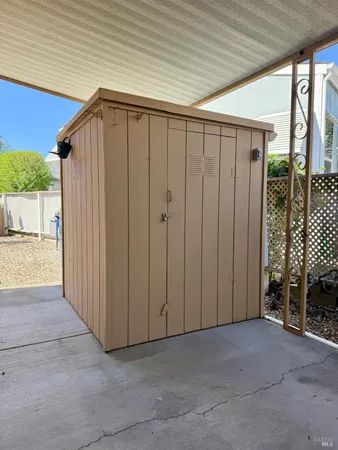 $219,000 | 13 Darcy Drive, Windsor, CA 95403