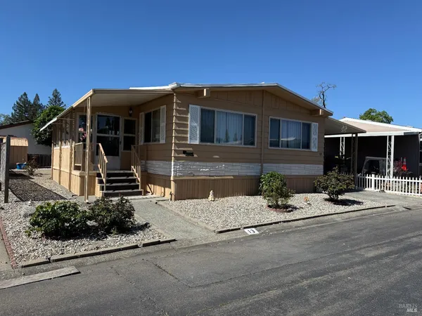 $219,000 | 13 Darcy Drive, Windsor, CA 95403