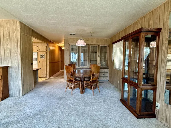 $219,000 | 13 Darcy Drive, Windsor, CA 95403