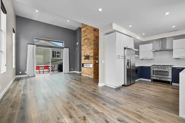$6,500 | 2415 Carnegie Lane, Unit C, Redondo Beach, CA 90278