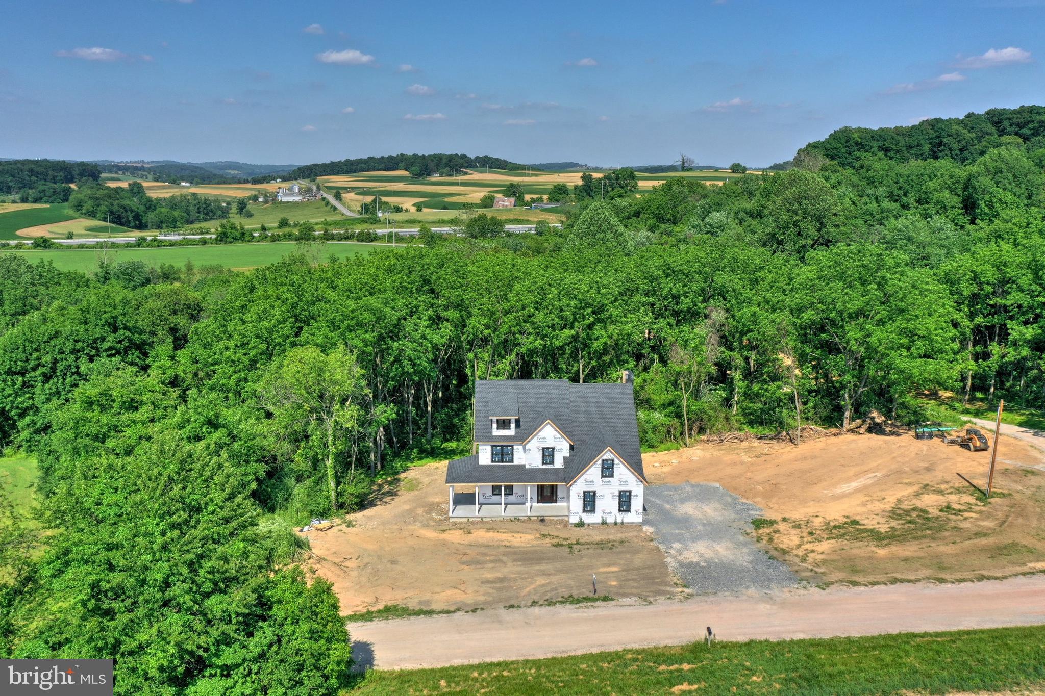 8885 Loop Road Seven Valleys, PA 17360 - Photo 30 of 34