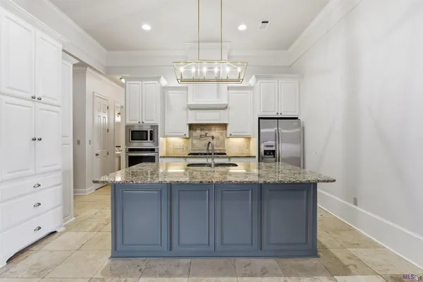 $579,500 | 3546 Rue D Orleans, Baton Rouge, LA 70810