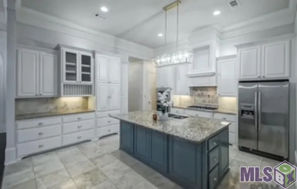 $579,500 | 3546 Rue D Orleans, Baton Rouge, LA 70810