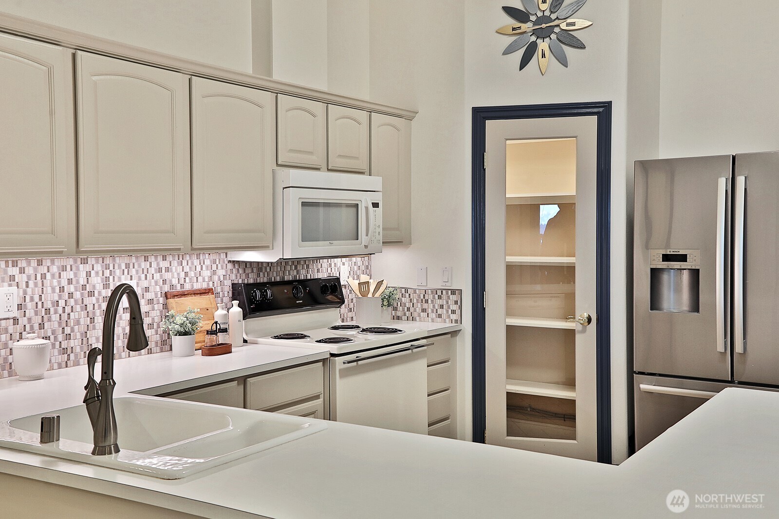 4694 Wrightsman Place Clinton, WA 98236 - Photo 25 of 39