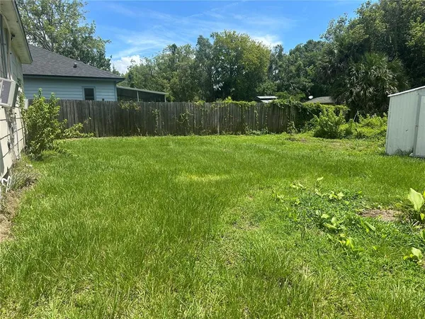 $1,125 | 1111 Willow Avenue, Sanford, FL 32771