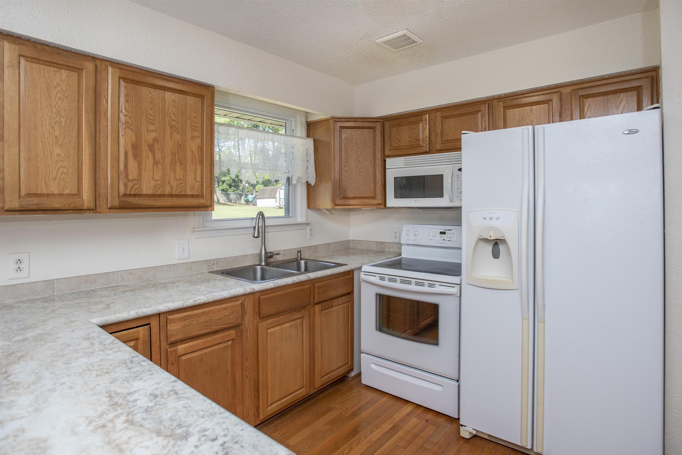 903 Green Valley Road Mount Juliet, TN 37122 - Photo 4 of 22 Gallery Image 4