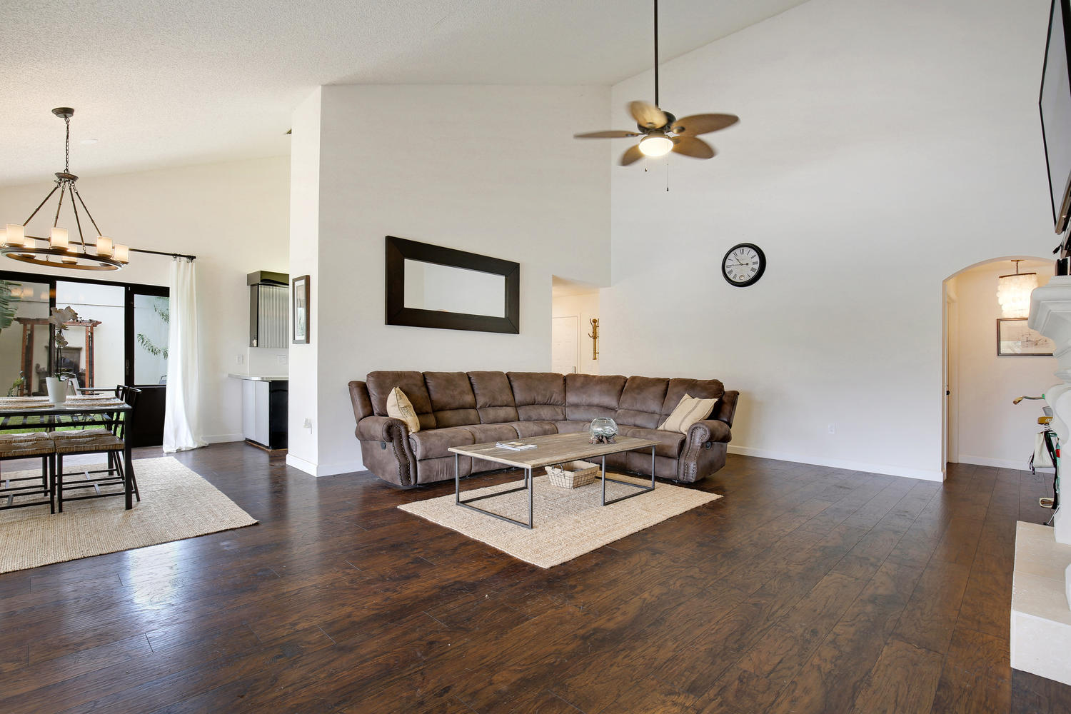 382 River Edge Road Jupiter, FL 33477 - Photo 5 of 22 382 River Edge Rd Jupiter FL-large-004-1