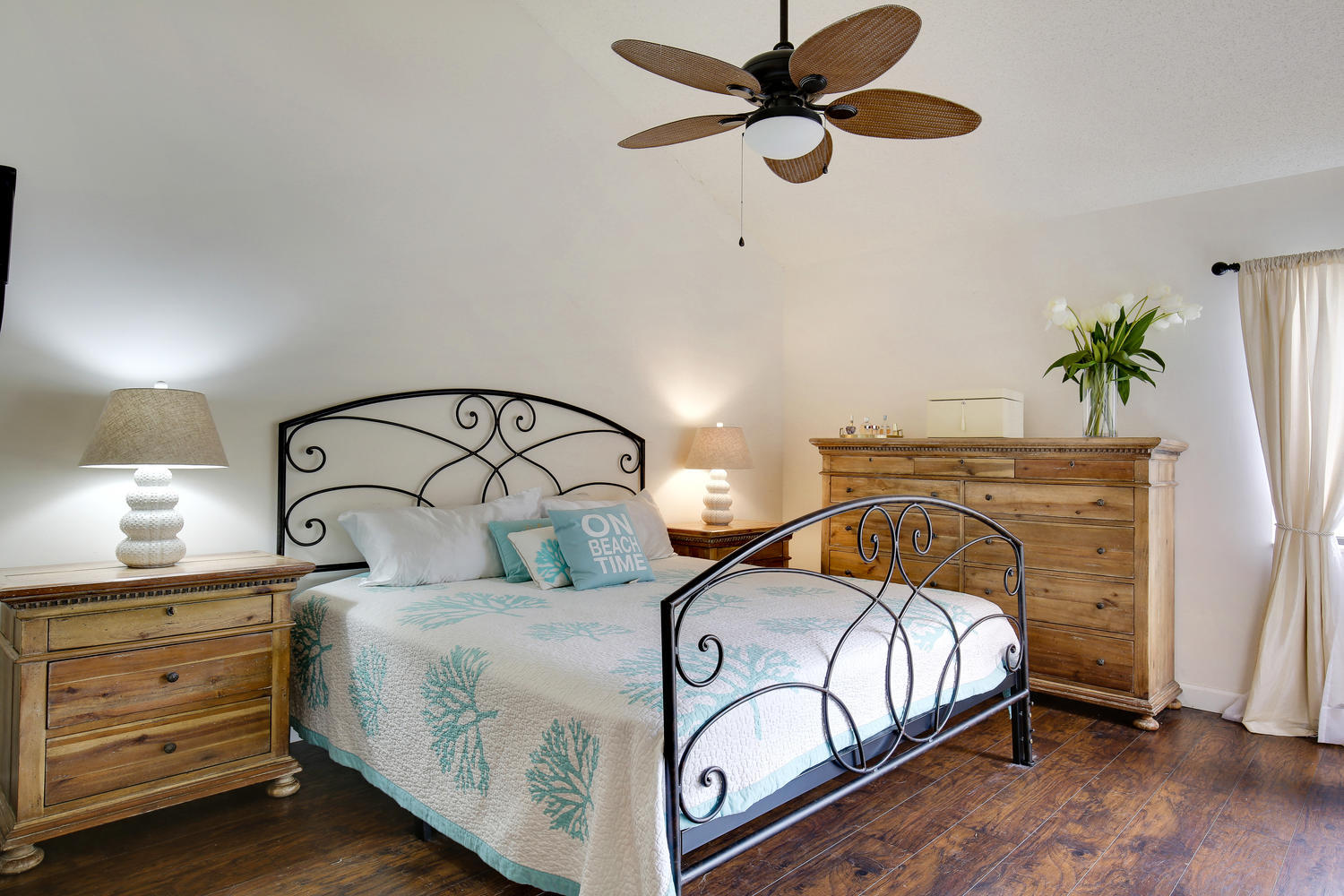 382 River Edge Road Jupiter, FL 33477 - Photo 10 of 22 382 River Edge Rd Jupiter FL-large-009-6