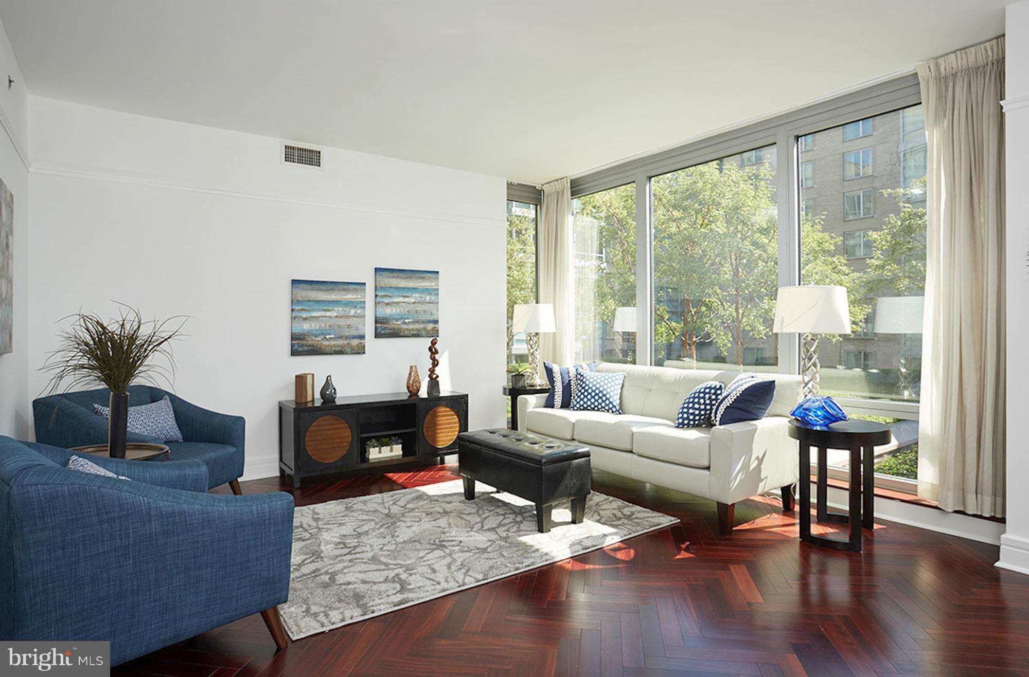1155 23rd Street Northwest, Unit 6F Washington, DC 20037 - Photo 2 of 13 Living Room
