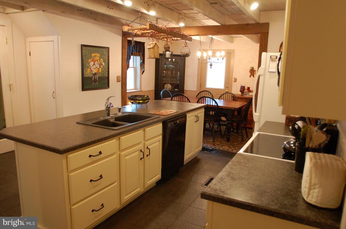 5944 River Road Conestoga, PA 17516 - Photo 2 of 38