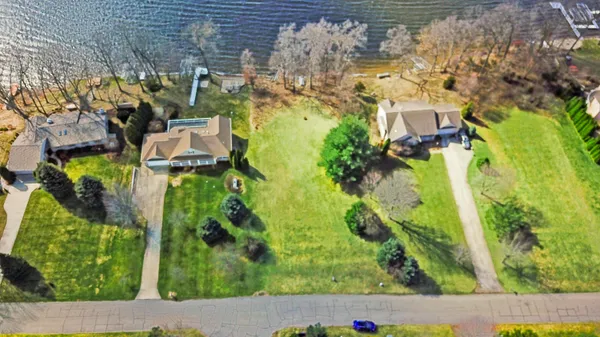 $199,900 | 19 Crystal Beach Drive, Sturgis, MI 49091