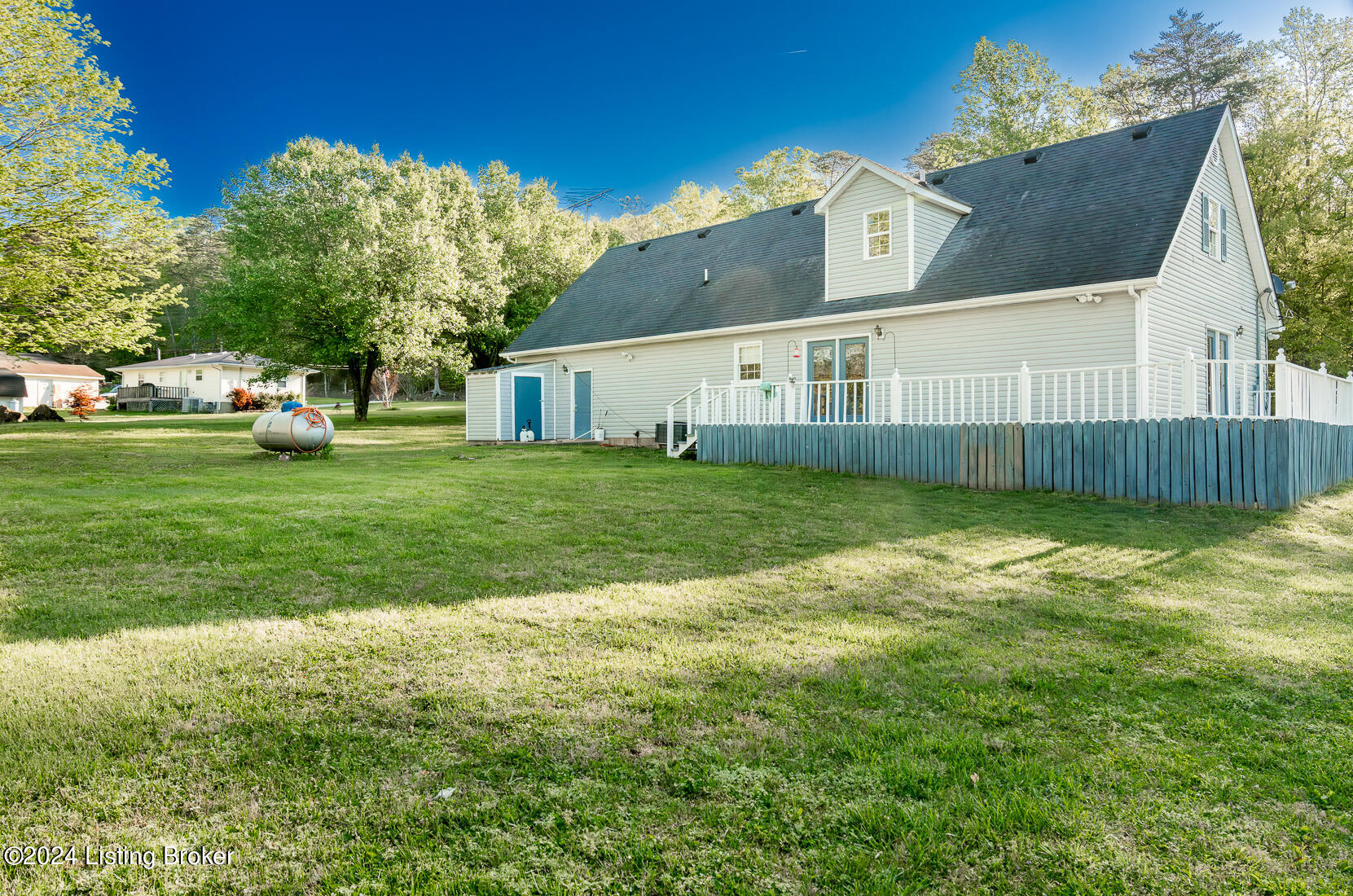 1767 Wilson Creek Road Boston, KY 40107 - Photo 37 of 41 1767 Wilson Creek Rd (7)