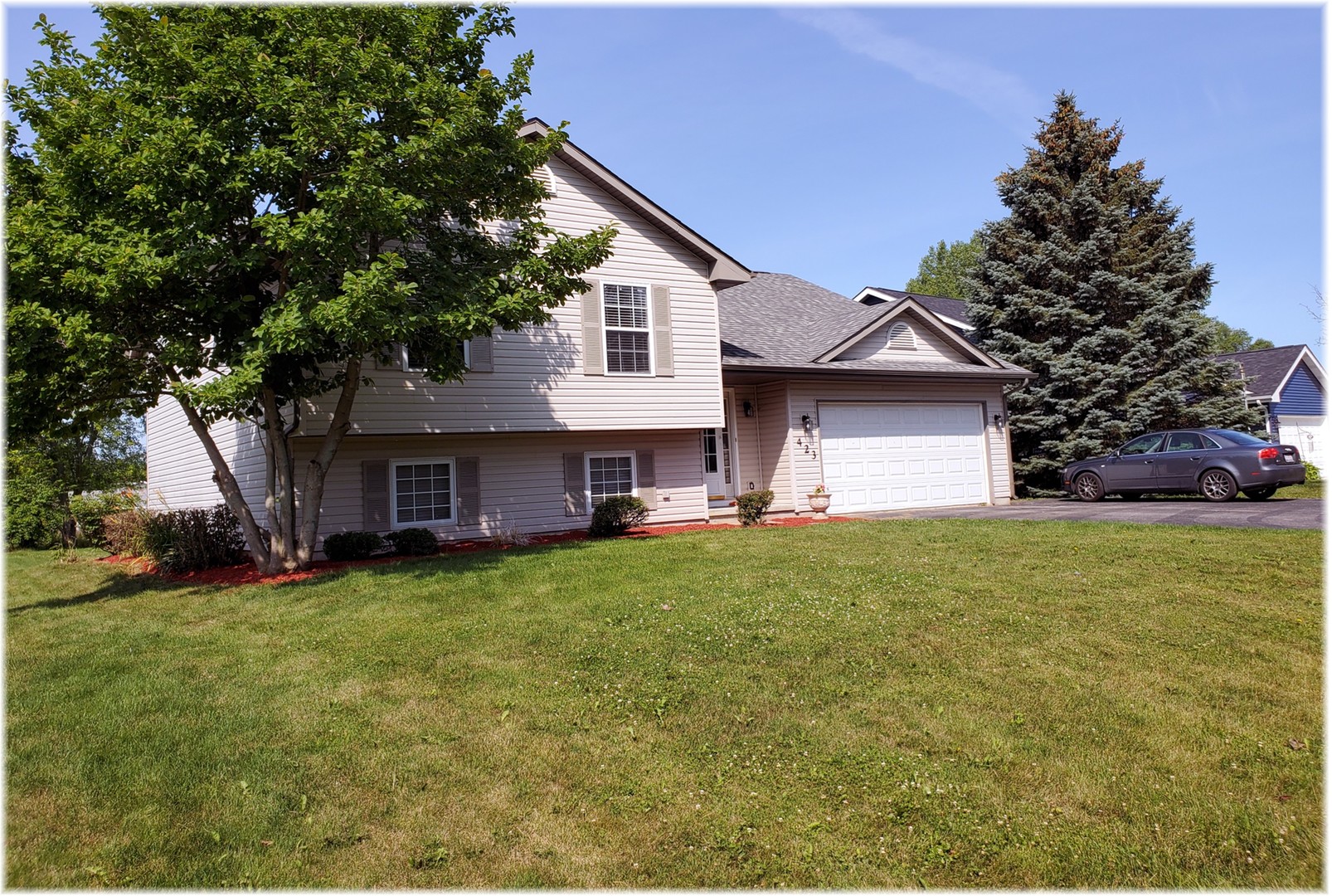 423 Pembroke Road Southwest Poplar Grove, IL 61065 - Photo 1 of 54 Gallery Image 1