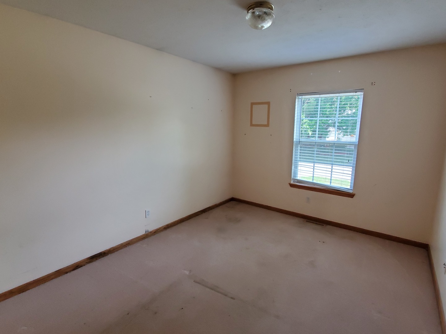 423 Pembroke Road Southwest Poplar Grove, IL 61065 - Photo 15 of 54 Gallery Image 15