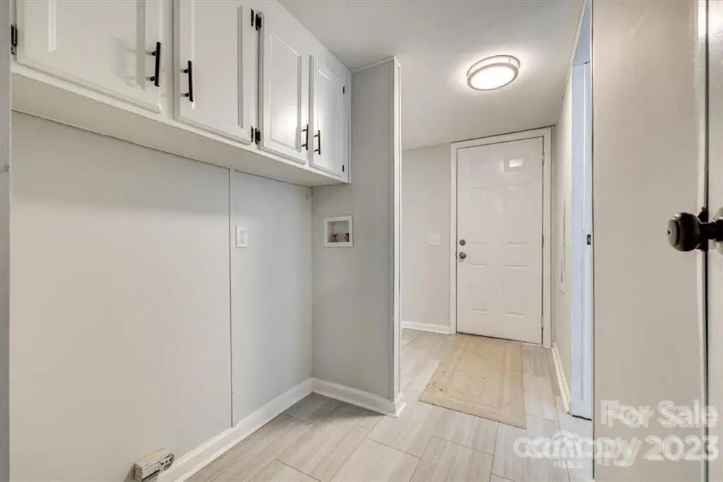 320 North Market Street Lancaster, SC 29720 - Photo 14 of 25 a view of an empty room