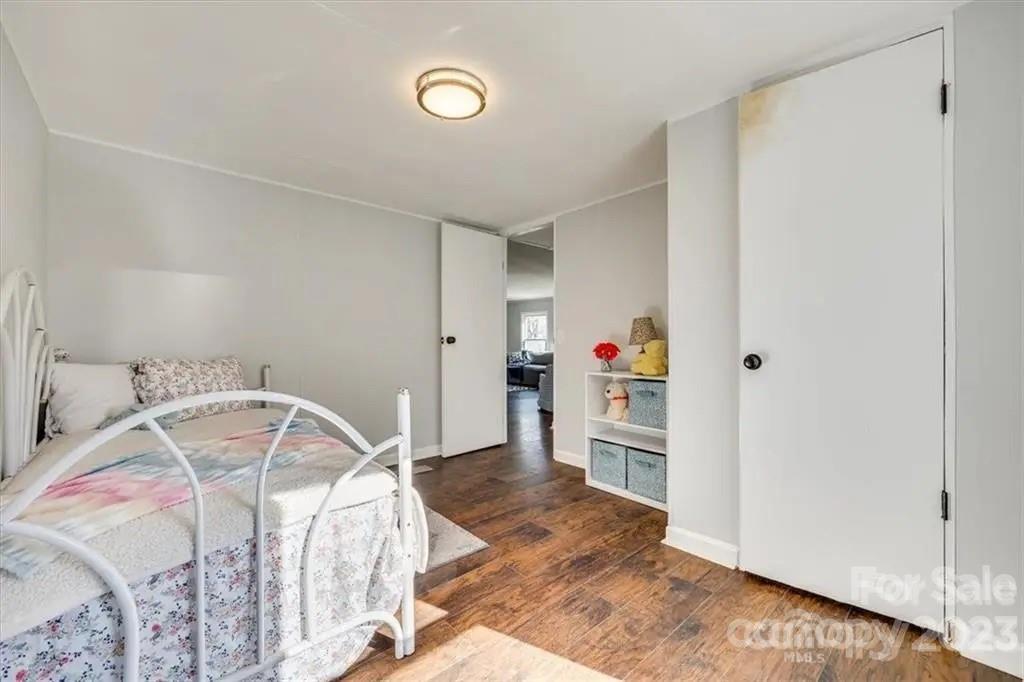 320 North Market Street Lancaster, SC 29720 - Photo 17 of 25 a view of a livingroom with wooden floor