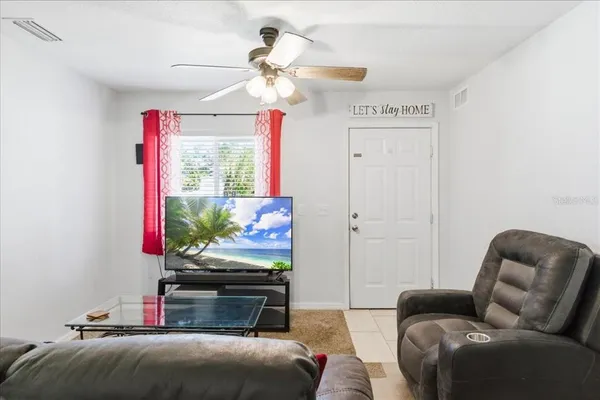 $260,000 | 5105 15th St Court East, Bradenton, FL 34203