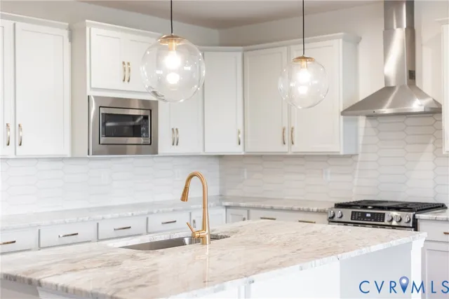 $454,320 | 18728 Palisades Cv Drive, Moseley, VA 23120