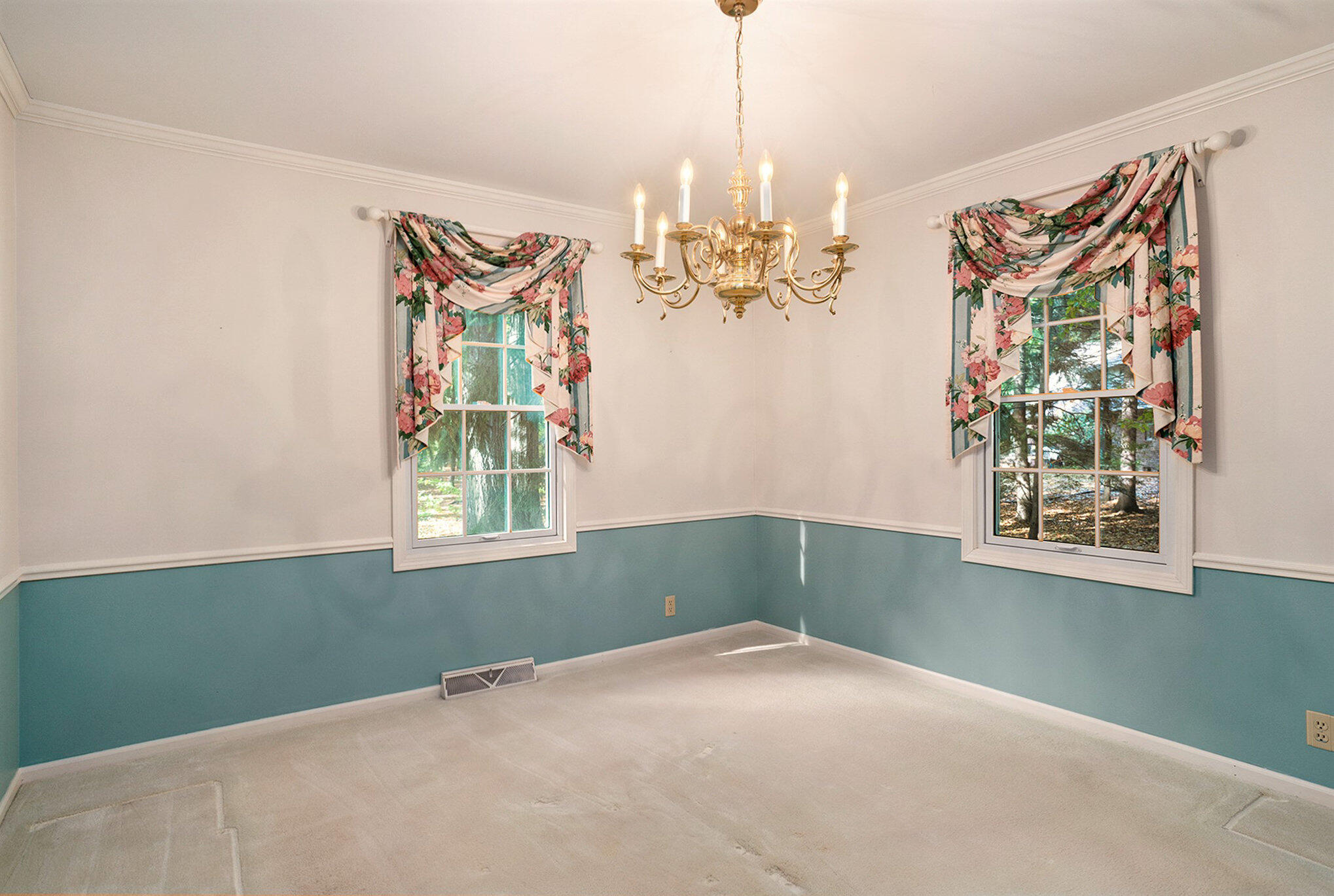 316 Stone Harbor Road Holland, MI 49424 - Photo 8 of 37 008_dsc02204_157