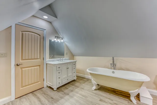 $719,900 | 35 Mad River Road, Campton, NH 03223